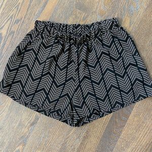 Black and Cream Chevron Patterned Shorts